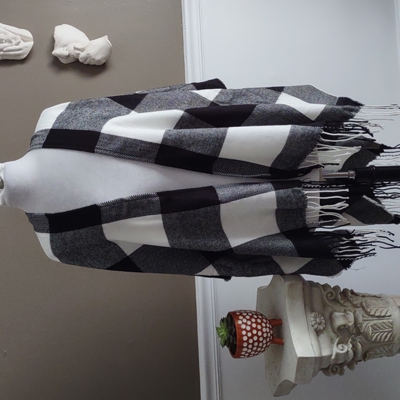 None Sweaters - Black and white check soft buffalo ruana wrap